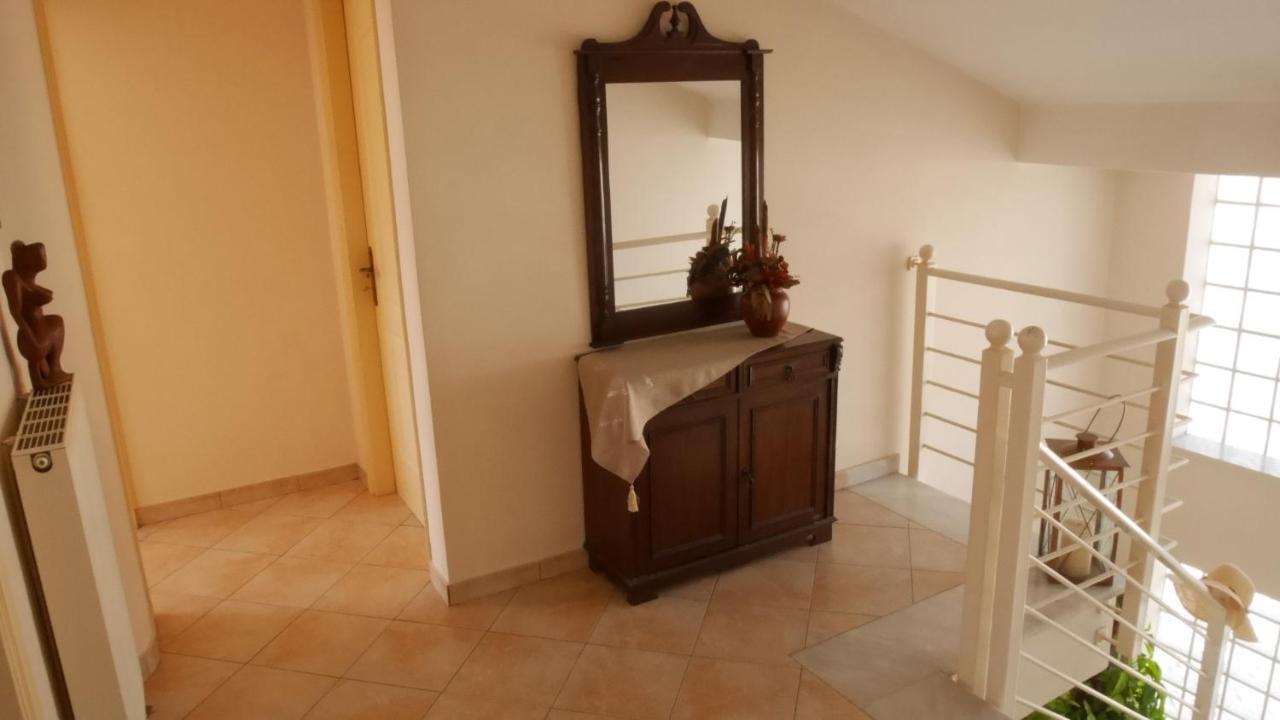 Villa With The View Of Palamidi And Bourtzi Nafplion Exteriör bild