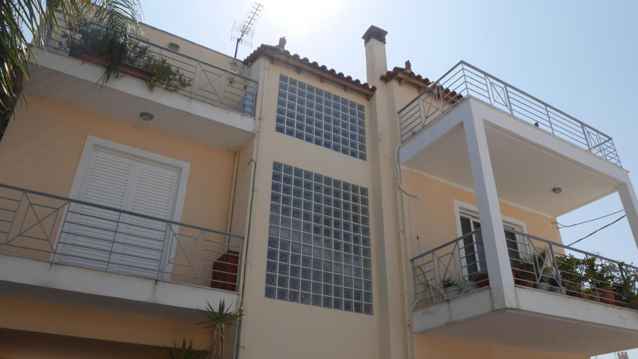 Villa With The View Of Palamidi And Bourtzi Nafplion Exteriör bild